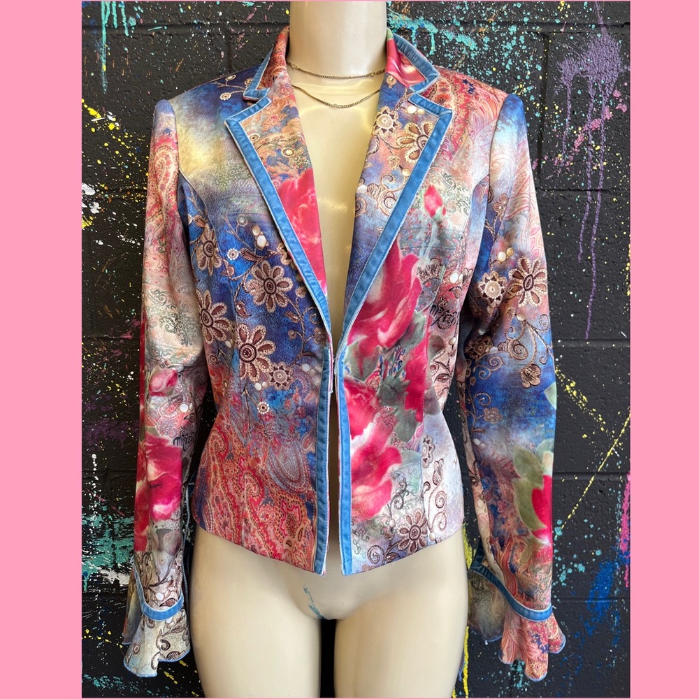 BOHO CHIC VINTAGE FLORAL SATIN BLAZER